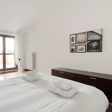 Apartment Spacious 600 Mt To Metro M3 Comasina